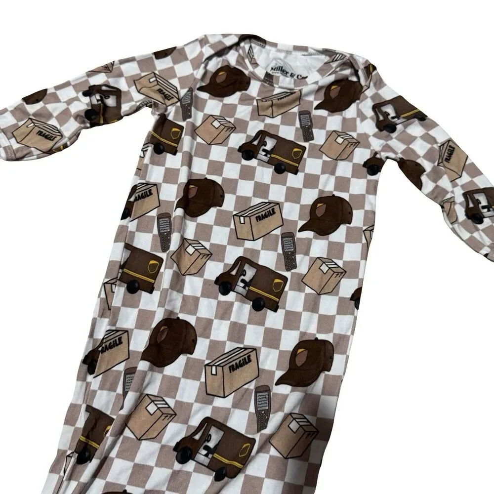 Baby Knotted Gowns Sleep Sack UPS Mail Delivery Cute New 0-3 Months Baby shower